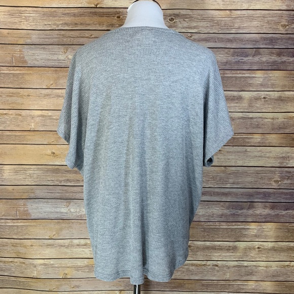 Fantastic Fawn Grey Thermal Button Down Top Blouse - Picture 2 of 8